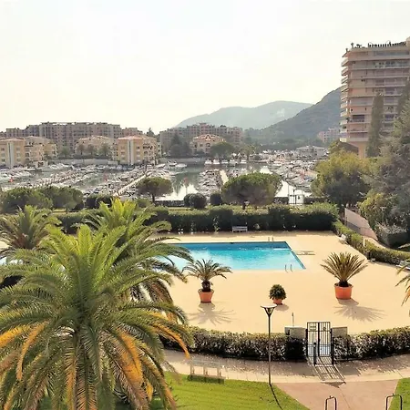 Le Suffren Ii Apartment *